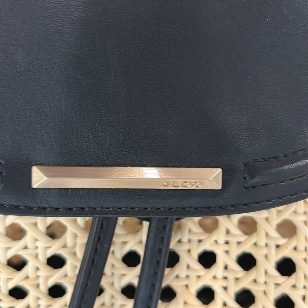 Aldo Backpack NWOT

10” L
10” Across
5” Deep - Picture 7 of 7